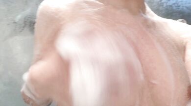 Rửa sạch tất cả