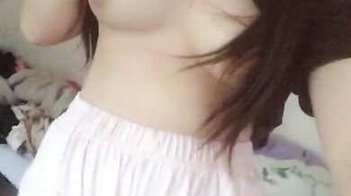 cô gái kuching malaysia