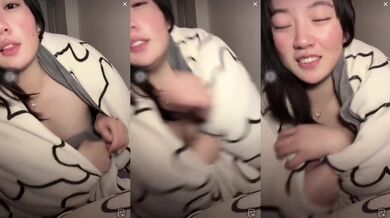 Drunk sister exposed herself during live broadcast