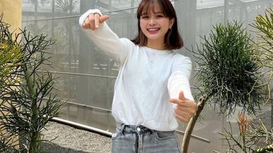 Big tits and rabbit teeth beauty riding a horse at her boyfriend's house