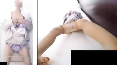 日本のサラリーマンのトイレでの潮吹き