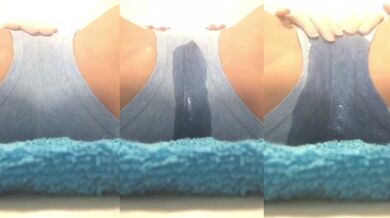 下着に触れてスプレーを感じる