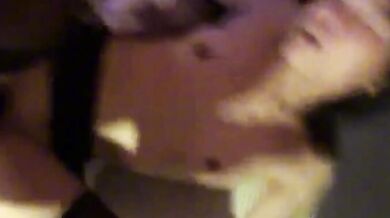 台湾のホットな女子高生のセックス自撮り4