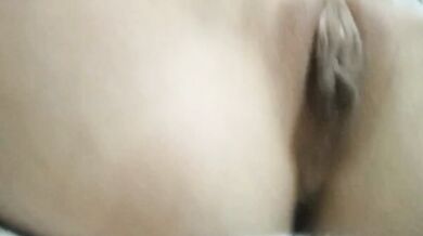 妹妹全裸披圍巾自拍