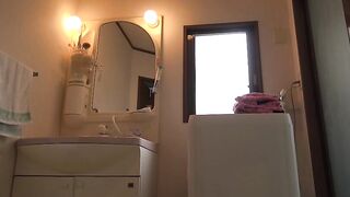 Top Japanese high school girl before and after bathing