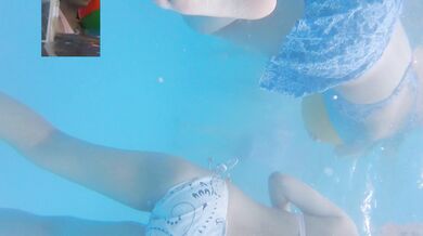 超級稀有 超清晰泳池水中青春超嫩全腿 多角度超臨場感跟拍 無重力感頂級視覺盛宴