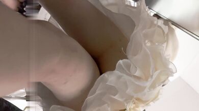 Top-notch no-underwear cute schoolgirl visits anime convention without underwear, exposing pink abalone