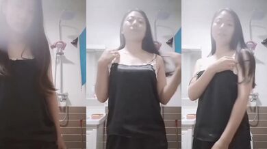 黑色睡衣褲白色內衣褲脫衣