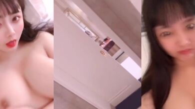 瘋瘋的女生玩奶子