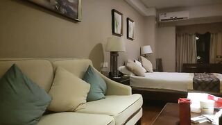 Anhui 99-year-old lady hooks up in hotel