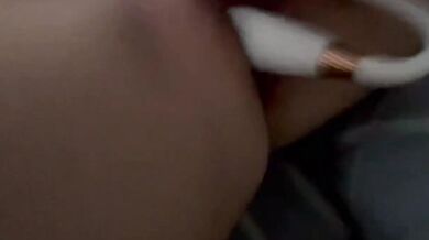 一線級美少女のバイブ挿入オナニー3