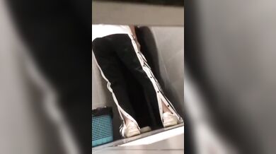 抓包兩位女生初嘗禁果