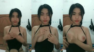 美女性感連身衣揉奶誘惑