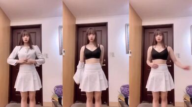 長腿高中生脫衣自拍