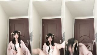 Rabbit teeth girl wearing Hanfu riding a fake dick and playing with a vibrator