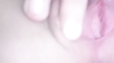 巨乳兔牙騷妹子自慰2