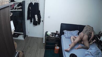 Monitoring 07APR2022-102152 The big guy fucked his girlfriend