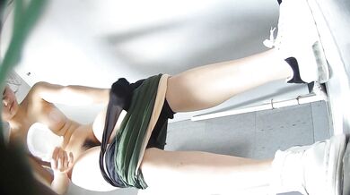 "Magic Hand Outsourcing ☀️The Best Toilet Shooting" The pit god sneaked into the female toilet of an art training class and filmed it with a pinhole wide angle 4K high-definition ☀️ Various young ladies urinating and defecating ☀️ Th