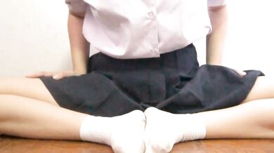 女學生自慰高潮