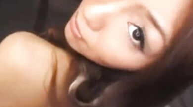 和姐姐做愛摩擦內褲到射精