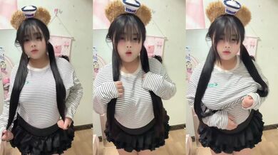 巨乳八字奶肉肉母狗發騷