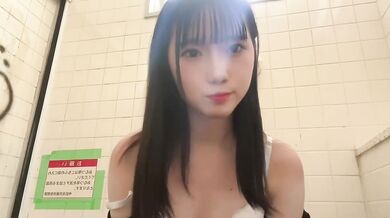 日本小姐姐脫衣自拍