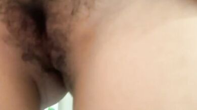 巨乳八字奶JK廁所發騷1