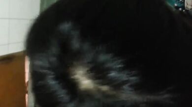 可愛單眼皮妹妹被男友口爆