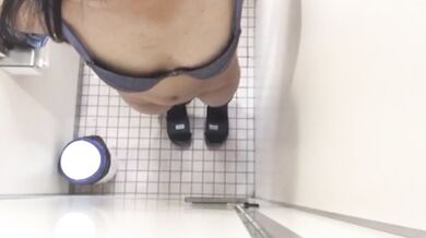 日本妹妹在教室自慰　滋賀県立石〇高〇　露出　