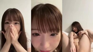 SSS Cute Girl Caught Masturbating in Plain Sight