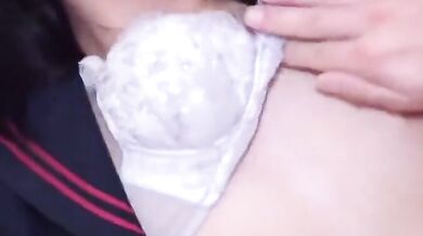 性感女孩吮吸雞巴并互相做愛