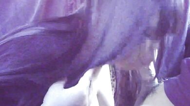 ぽっちゃり女子大生が車の中でフェラしてくれた