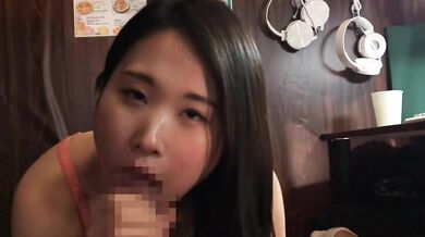 Female College Student Restaurant Blowjob Service