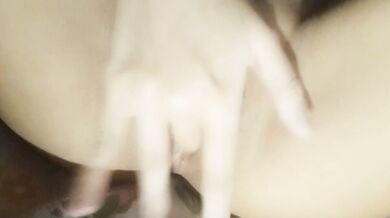 自慰オーガズム [3]