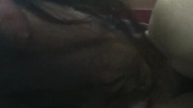 薄い黒ストッキングでお尻をひねってセックスするスーパー女