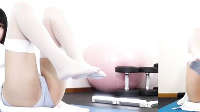 Are you affected by the innocent sister doing yoga like this?