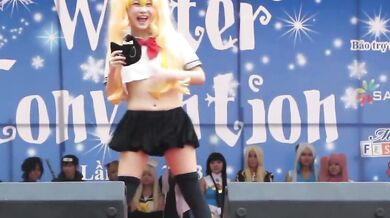 Nhảy múa lộ liễu