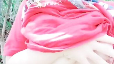 胸元露出自撮り01