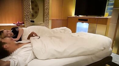 19歳金髪娘 初めてのP活