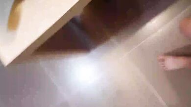 韓國大佬約網友美女吃完晚餐直接上酒店