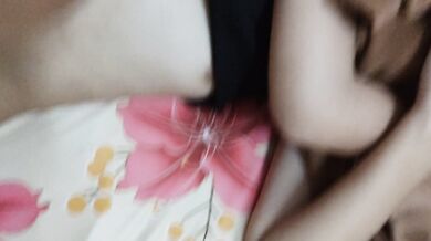 Cặp đôi Việt Nam quan hệ không dùng bao cao su tại nhà nghỉ