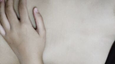 Cặp đôi Việt Nam quan hệ không dùng bao cao su tại nhà nghỉ