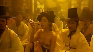 Joo Hyun and Kim Gyu-ri in "Portrait of a Beauty"