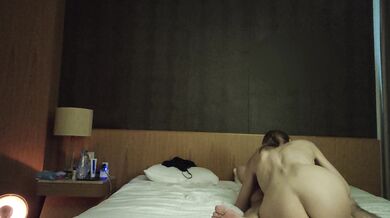 ロシア人妹がフェラ足コキセックス