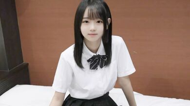 Nữ sinh đại học siêu dễ thương kịch chiến với chú trong khách sạn