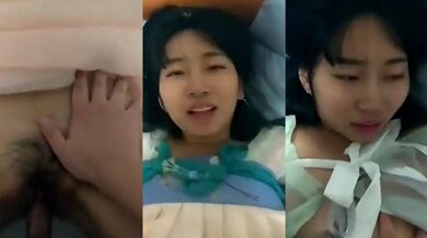 Thrusting a Flat-Chested Hanfu Girl