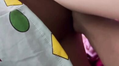 マレーシアの18歳女性がパジャマ姿でオーラルセックス