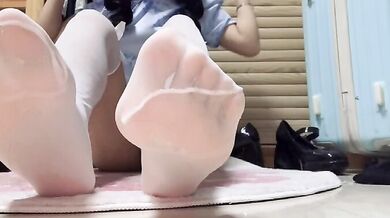 TikTok Bob Cut Masturbation 3 - White Stockings Maid