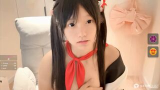 Super Cute College Girl Earns Pocket Money with Live Streams, Youthful Face and Curvy Figure