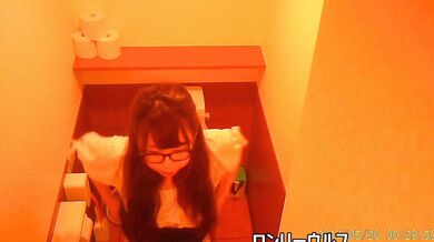 メガネのトイレ